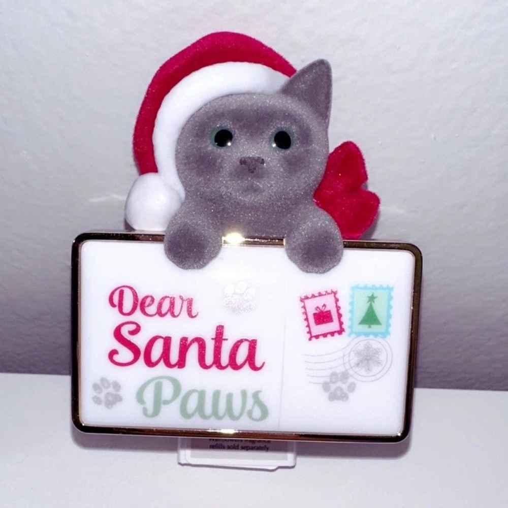 NEW BATH & BODY WORKS CHRISTMAS 2024 SANTA PAWS POSTCARD CAT WALLFLOWER PLUG-IN